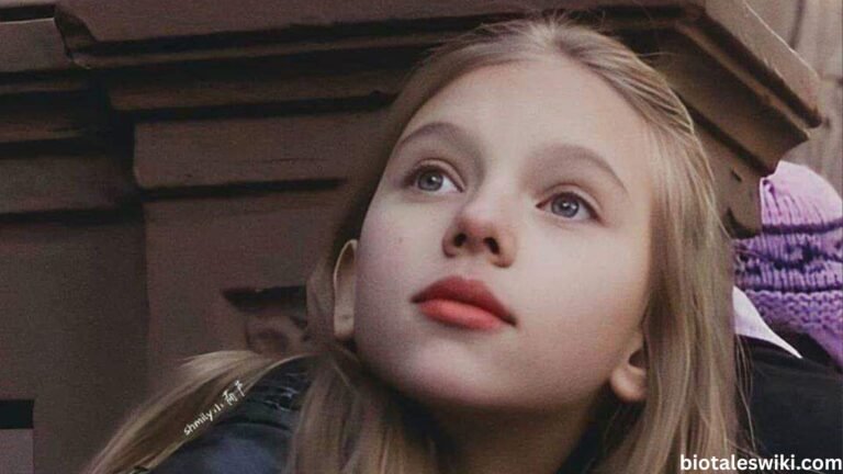 Scarlett Johansson Young